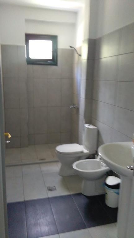Guest House Solive Himara Kültér fotó