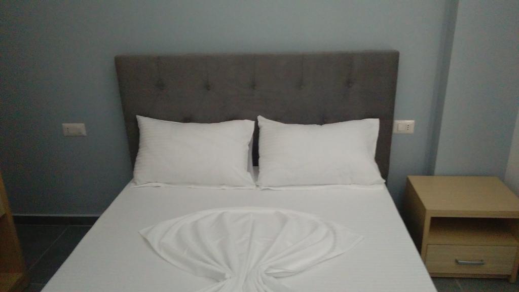 Guest House Solive Himara Kültér fotó
