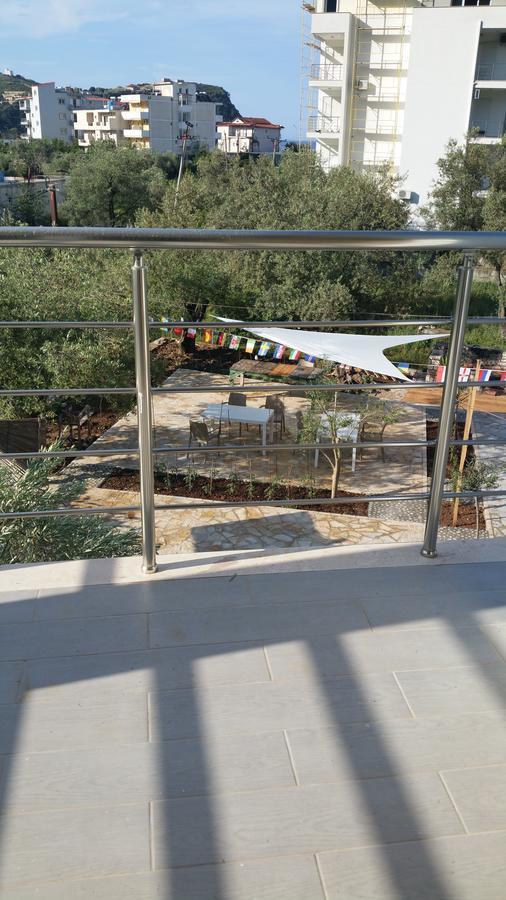 Guest House Solive Himara Kültér fotó