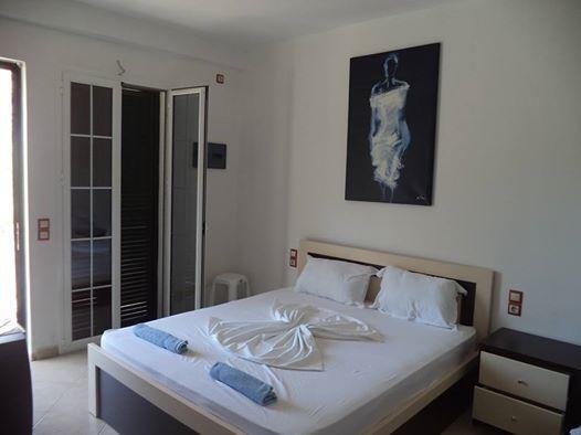 Guest House Solive Himara Kültér fotó
